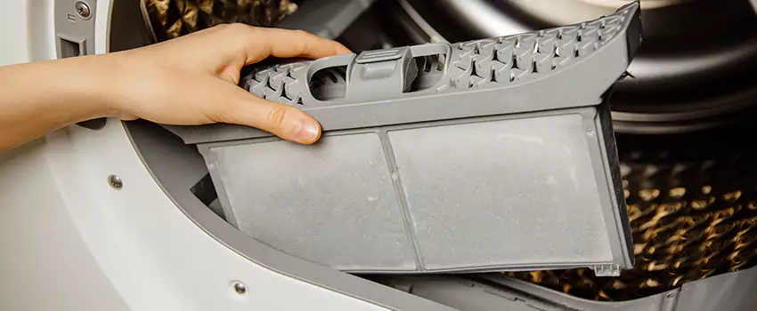 Signs Of A Clogged Dryer Lint Trap in Marrero, Louisiana